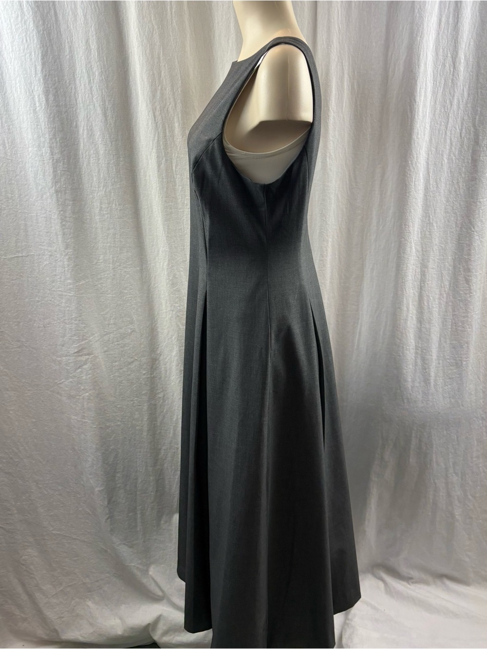 Babaton Gardenia Heather  Charcoal Sleeveless Boatneck Midi Dress 10 - Picture 11 of 15